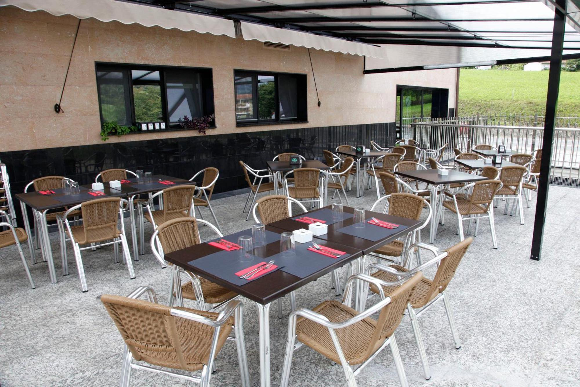 Hotel Restaurante Zelaa Zaldibia Esterno foto